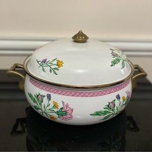 Vintage Tabletops Unlimited Dar Collection Enamel pot